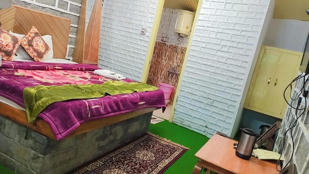 Hotel Seraj International مايالي المظهر الخارجي الصورة