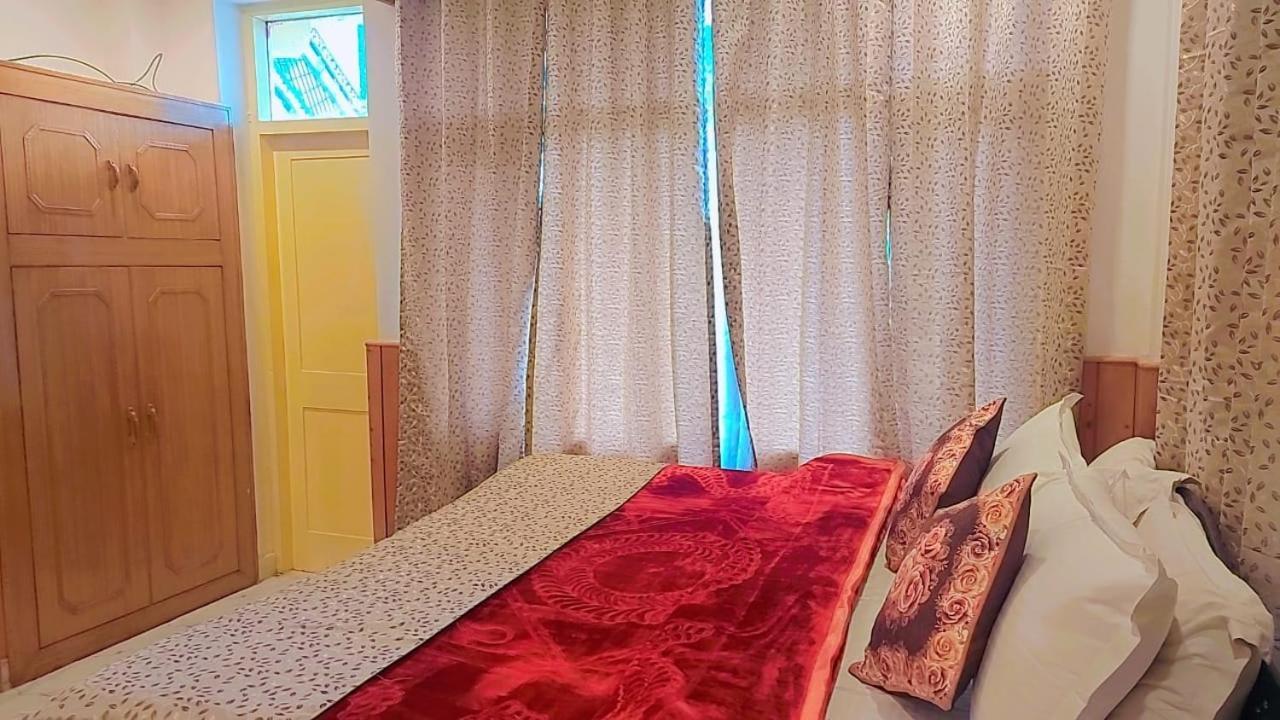 Hotel Seraj International مايالي المظهر الخارجي الصورة
