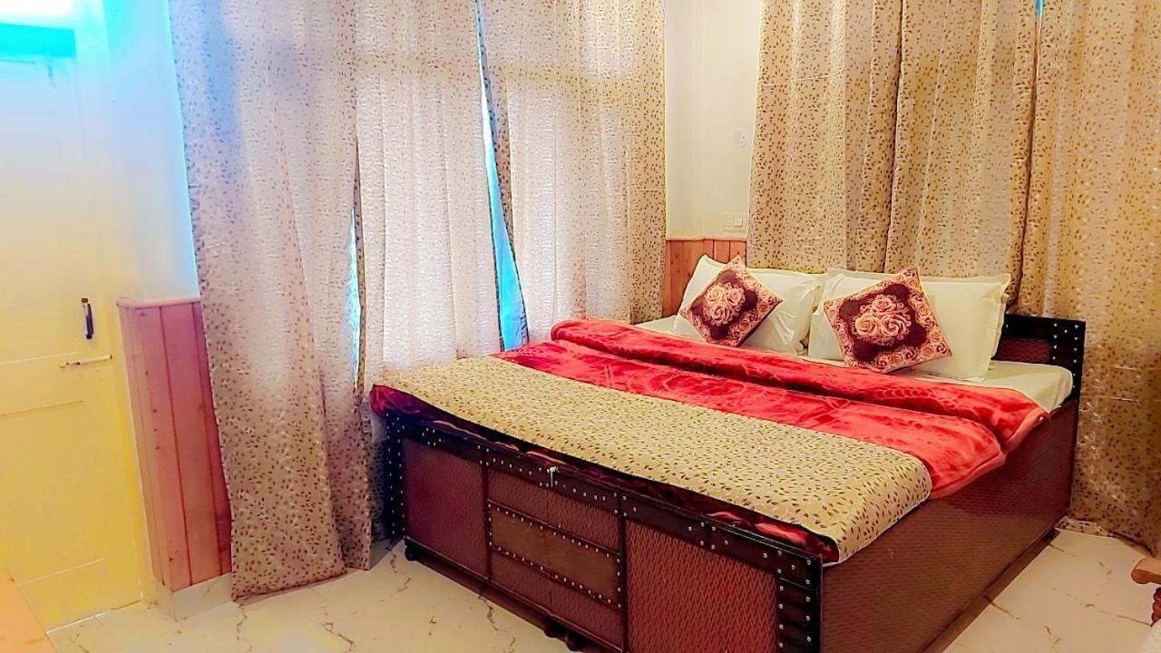 Hotel Seraj International مايالي المظهر الخارجي الصورة